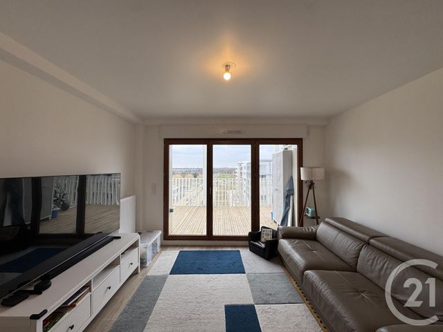 Appartement F4 à louer - 4 pièces - 77.69 m2 - BUSSY ST GEORGES - 77 - ILE-DE-FRANCE - Century 21 Immobilier Val D'Europe