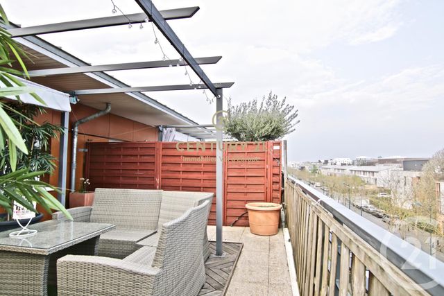 Appartement F3 à louer - 3 pièces - 63.93 m2 - MONTEVRAIN - 77 - ILE-DE-FRANCE - Century 21 Immobilier Val D'Europe