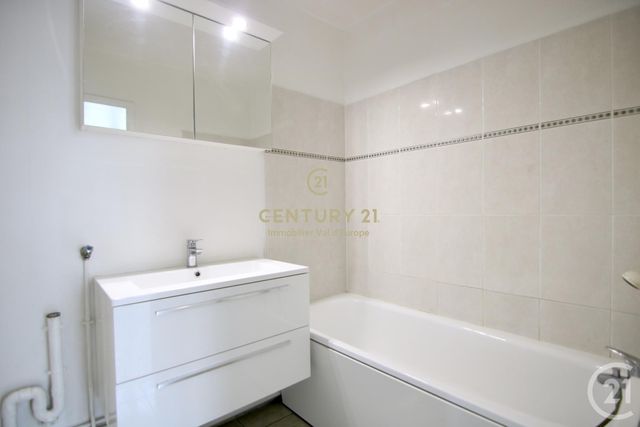 Appartement F2 à louer - 2 pièces - 36.98 m2 - CHESSY - 77 - ILE-DE-FRANCE - Century 21 Immobilier Val D'Europe