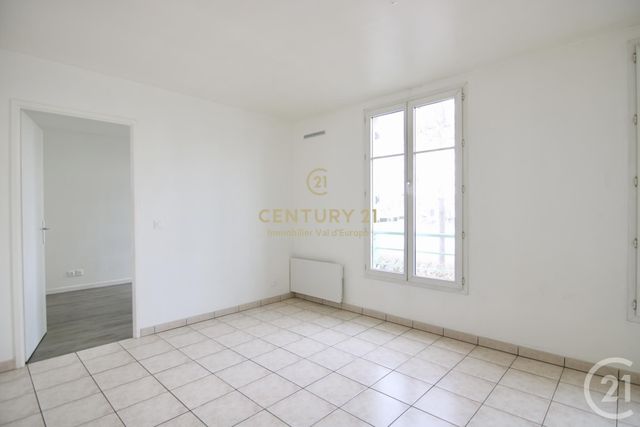 Appartement F2 à louer - 2 pièces - 36.98 m2 - CHESSY - 77 - ILE-DE-FRANCE - Century 21 Immobilier Val D'Europe