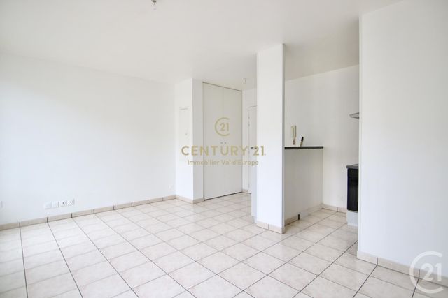Appartement F2 à louer - 2 pièces - 36.98 m2 - CHESSY - 77 - ILE-DE-FRANCE - Century 21 Immobilier Val D'Europe