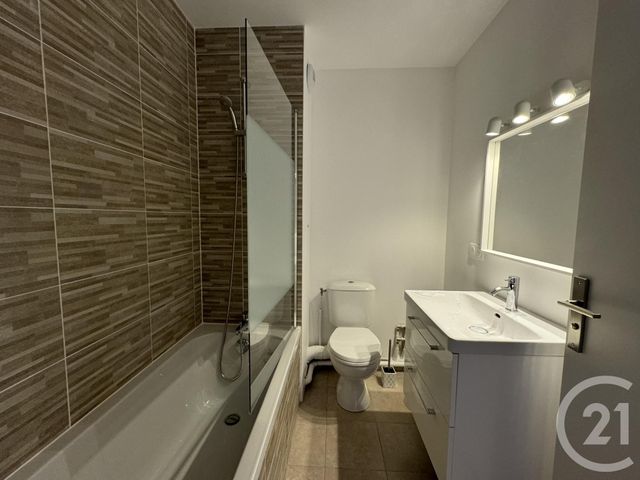 Appartement F5 à vendre - 5 pièces - 94.72 m2 - SERRIS - 77 - ILE-DE-FRANCE - Century 21 Immobilier Val D'Europe