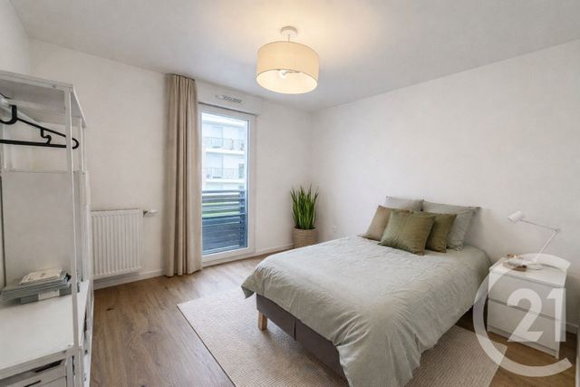 Appartement F5 à vendre - 5 pièces - 94.72 m2 - SERRIS - 77 - ILE-DE-FRANCE - Century 21 Immobilier Val D'Europe