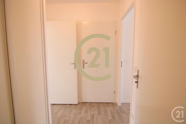 Appartement F3 à louer - 3 pièces - 58.35 m2 - NOISY LE GRAND - 93 - ILE-DE-FRANCE - Century 21 Immobilier Val D'Europe