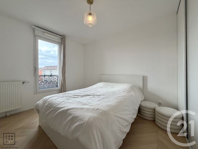 Appartement F2 à vendre - 2 pièces - 46.35 m2 - MESSY - 77 - ILE-DE-FRANCE - Century 21 Immobilier Val D'Europe