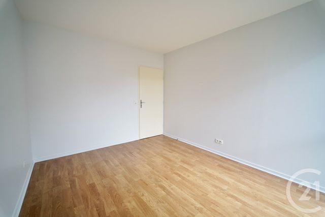 Appartement à louer - 3 pièces - 67.0 m2 - MONTEVRAIN - 77 - ILE-DE-FRANCE - Century 21 Immobilier Val D'Europe