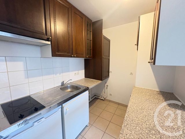 Appartement à louer - 2 pièces - 38.38 m2 - SERRIS - 77 - ILE-DE-FRANCE - Century 21 Immobilier Val D'Europe