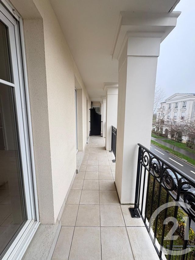 Appartement à louer - 2 pièces - 38.38 m2 - SERRIS - 77 - ILE-DE-FRANCE - Century 21 Immobilier Val D'Europe