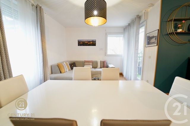 Appartement F2 à louer - 3 pièces - 64.25 m2 - MONTEVRAIN - 77 - ILE-DE-FRANCE - Century 21 Immobilier Val D'Europe