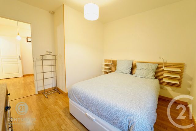 Appartement F2 à louer - 3 pièces - 64.25 m2 - MONTEVRAIN - 77 - ILE-DE-FRANCE - Century 21 Immobilier Val D'Europe