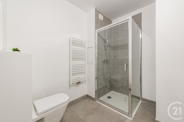 Appartement F1 à vendre - 1 pièce - 35.6 m2 - MONTEVRAIN - 77 - ILE-DE-FRANCE - Century 21 Immobilier Val D'Europe