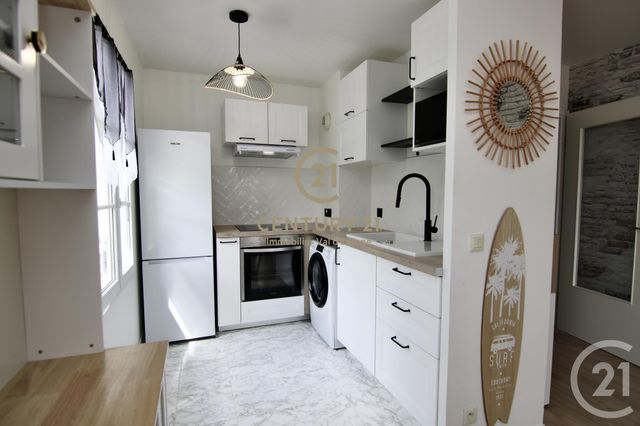 Appartement F2 à louer - 2 pièces - 45.95 m2 - SERRIS - 77 - ILE-DE-FRANCE - Century 21 Immobilier Val D'Europe