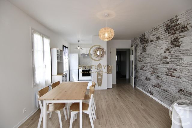 Appartement F2 à louer - 2 pièces - 45.95 m2 - SERRIS - 77 - ILE-DE-FRANCE - Century 21 Immobilier Val D'Europe