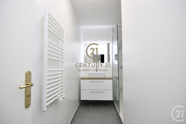Appartement F2 à louer - 2 pièces - 45.95 m2 - SERRIS - 77 - ILE-DE-FRANCE - Century 21 Immobilier Val D'Europe