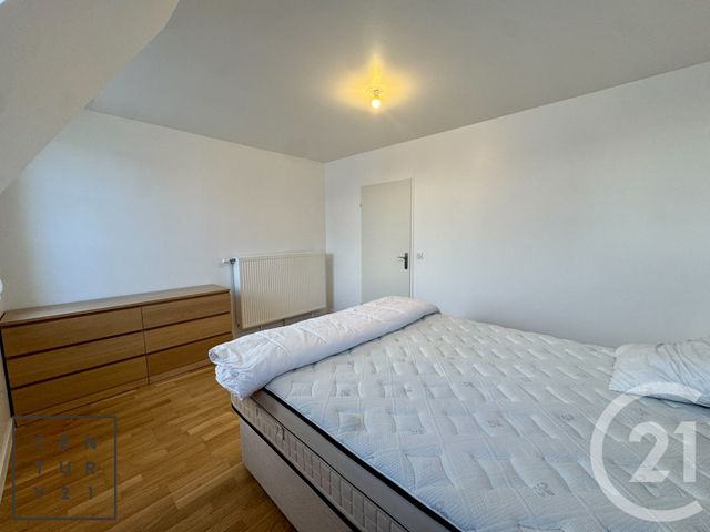 Appartement F4 à louer - 4 pièces - 85.1 m2 - SERRIS - 77 - ILE-DE-FRANCE - Century 21 Immobilier Val D'Europe