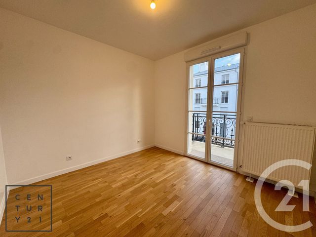 Appartement F4 à louer - 4 pièces - 85.1 m2 - SERRIS - 77 - ILE-DE-FRANCE - Century 21 Immobilier Val D'Europe