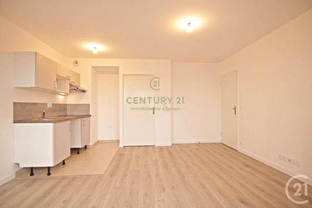 Appartement F2 à louer - 2 pièces - 47.87 m2 - SERRIS - 77 - ILE-DE-FRANCE - Century 21 Immobilier Val D'Europe