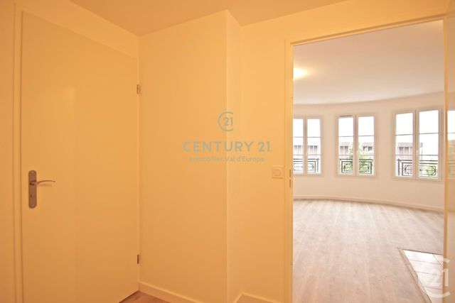 Appartement F2 à louer - 2 pièces - 47.87 m2 - SERRIS - 77 - ILE-DE-FRANCE - Century 21 Immobilier Val D'Europe