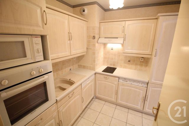 Appartement F3 à louer - 3 pièces - 57.45 m2 - CHESSY - 77 - ILE-DE-FRANCE - Century 21 Immobilier Val D'Europe