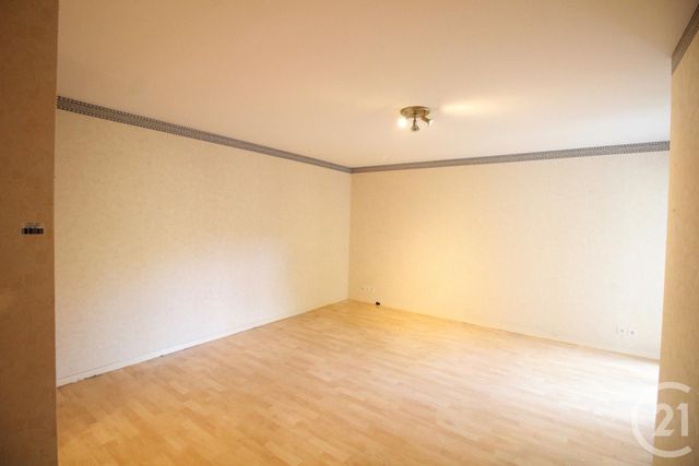 Appartement F3 à louer - 3 pièces - 57.45 m2 - CHESSY - 77 - ILE-DE-FRANCE - Century 21 Immobilier Val D'Europe