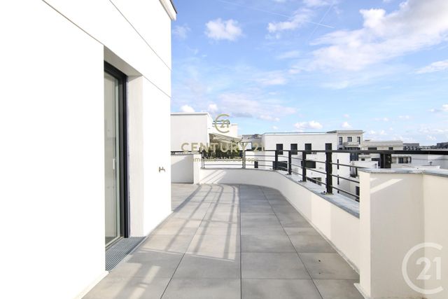 Appartement F4 à louer - 4 pièces - 74.0 m2 - CHESSY - 77 - ILE-DE-FRANCE - Century 21 Immobilier Val D'Europe