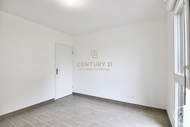 Appartement F2 à louer - 2 pièces - 41.33 m2 - MONTEVRAIN - 77 - ILE-DE-FRANCE - Century 21 Immobilier Val D'Europe