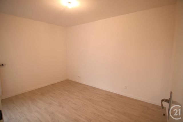 Appartement F2 à louer - 2 pièces - 43.8 m2 - NOISIEL - 77 - ILE-DE-FRANCE - Century 21 Immobilier Val D'Europe