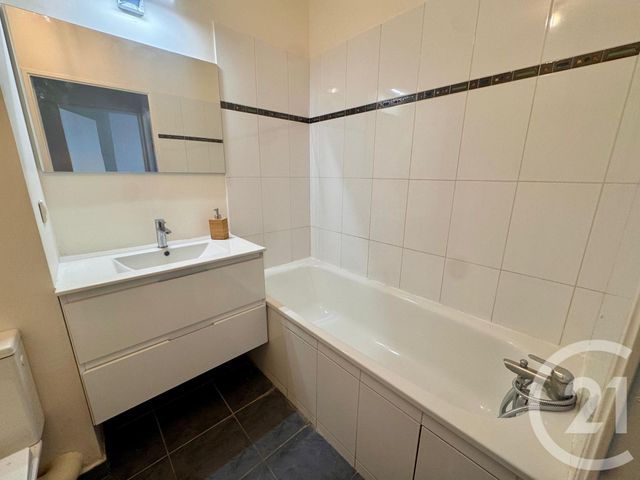 Appartement F4 à vendre - 4 pièces - 83.97 m2 - SERRIS - 77 - ILE-DE-FRANCE - Century 21 Immobilier Val D'Europe
