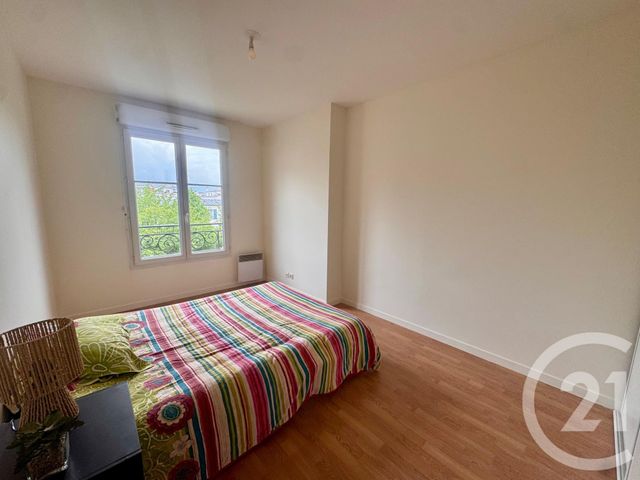 Appartement F4 à vendre - 4 pièces - 83.97 m2 - SERRIS - 77 - ILE-DE-FRANCE - Century 21 Immobilier Val D'Europe