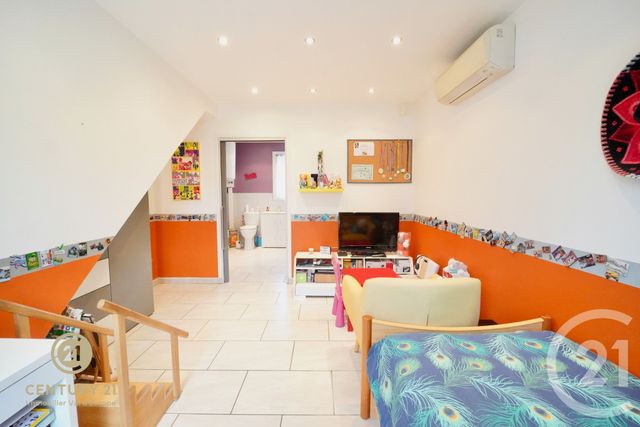 maison à vendre - 8 pièces - 163.66 m2 - BAILLY ROMAINVILLIERS - 77 - ILE-DE-FRANCE - Century 21 Immobilier Val D'Europe