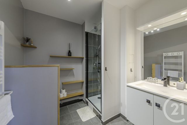 Appartement F2 à louer - 2 pièces - 39.8 m2 - SERRIS - 77 - ILE-DE-FRANCE - Century 21 Immobilier Val D'Europe