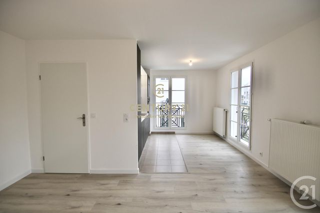 Appartement F2 à louer - 2 pièces - 49.4 m2 - SERRIS - 77 - ILE-DE-FRANCE - Century 21 Immobilier Val D'Europe