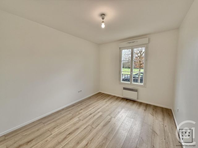 Appartement F3 à louer - 3 pièces - 71.4 m2 - SERRIS - 77 - ILE-DE-FRANCE - Century 21 Immobilier Val D'Europe