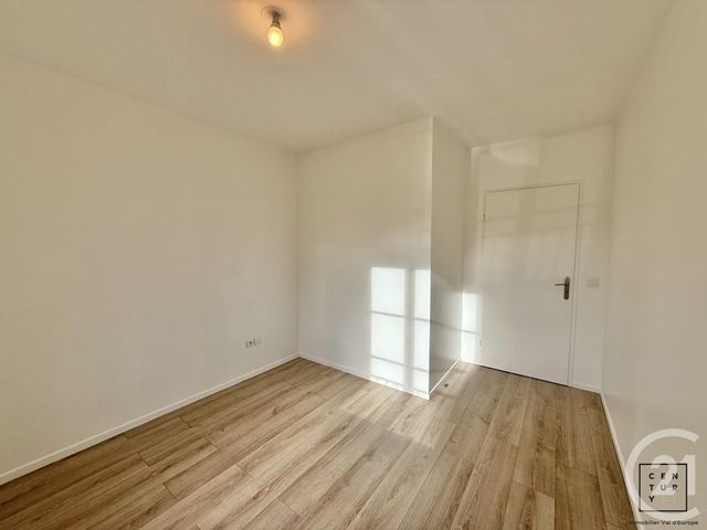 Appartement F3 à louer - 3 pièces - 71.4 m2 - SERRIS - 77 - ILE-DE-FRANCE - Century 21 Immobilier Val D'Europe