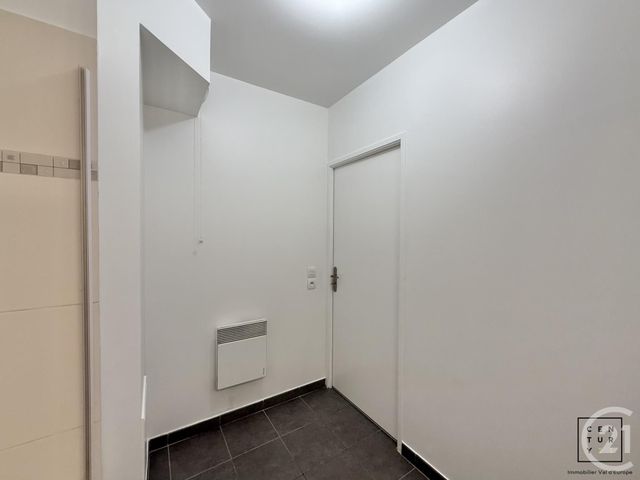 Appartement F3 à louer - 3 pièces - 71.4 m2 - SERRIS - 77 - ILE-DE-FRANCE - Century 21 Immobilier Val D'Europe