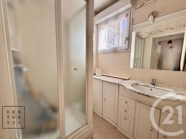 Appartement à vendre - 4 pièces - 75.3 m2 - MONTEVRAIN - 77 - ILE-DE-FRANCE - Century 21 Immobilier Val D'Europe