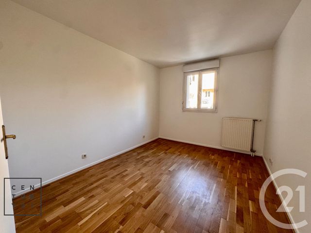 Appartement à vendre - 4 pièces - 75.3 m2 - MONTEVRAIN - 77 - ILE-DE-FRANCE - Century 21 Immobilier Val D'Europe