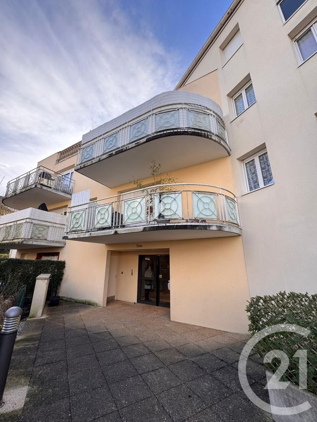 Appartement à vendre - 4 pièces - 75.3 m2 - MONTEVRAIN - 77 - ILE-DE-FRANCE - Century 21 Immobilier Val D'Europe