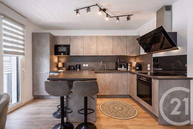 Appartement F3 à louer - 3 pièces - 60.6 m2 - MONTEVRAIN - 77 - ILE-DE-FRANCE - Century 21 Immobilier Val D'Europe