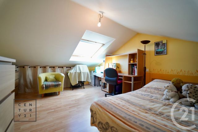 maison à vendre - 6 pièces - 108.05 m2 - CHELLES - 77 - ILE-DE-FRANCE - Century 21 Immobilier Val D'Europe