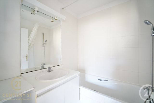 Appartement F2 à vendre - 2 pièces - 48.33 m2 - CHESSY - 77 - ILE-DE-FRANCE - Century 21 Immobilier Val D'Europe