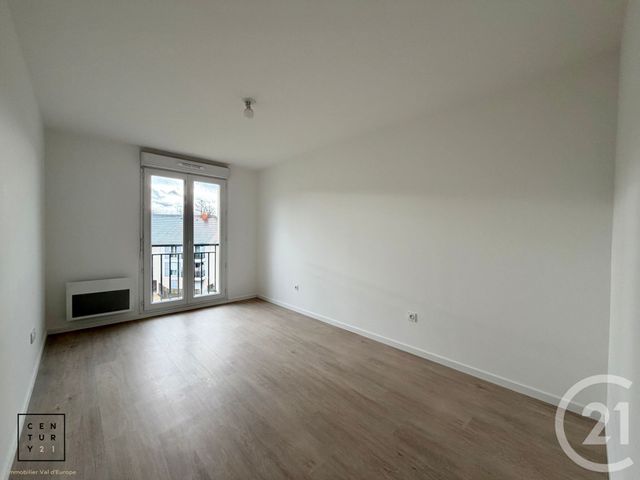 Appartement F2 à louer - 2 pièces - 46.3 m2 - CHALIFERT - 77 - ILE-DE-FRANCE - Century 21 Immobilier Val D'Europe