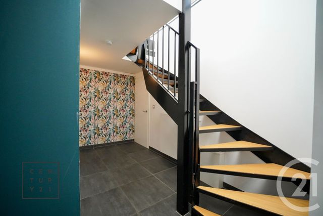 Appartement Duplex à vendre - 4 pièces - 80.01 m2 - MONTEVRAIN - 77 - ILE-DE-FRANCE - Century 21 Immobilier Val D'Europe