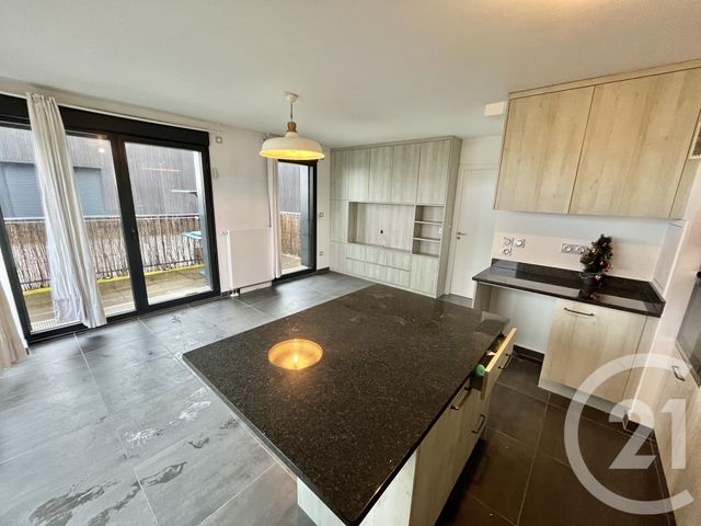 Appartement Duplex à vendre - 4 pièces - 80.01 m2 - MONTEVRAIN - 77 - ILE-DE-FRANCE - Century 21 Immobilier Val D'Europe