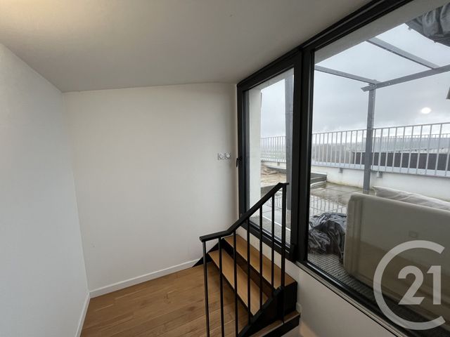 Appartement Duplex à vendre - 4 pièces - 80.01 m2 - MONTEVRAIN - 77 - ILE-DE-FRANCE - Century 21 Immobilier Val D'Europe
