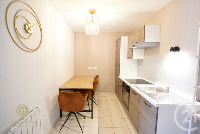 Appartement F2 à vendre - 2 pièces - 44.98 m2 - SERRIS - 77 - ILE-DE-FRANCE - Century 21 Immobilier Val D'Europe
