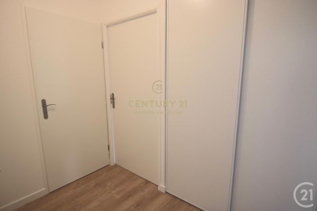 Appartement F3 à louer - 3 pièces - 64.0 m2 - SERRIS - 77 - ILE-DE-FRANCE - Century 21 Immobilier Val D'Europe