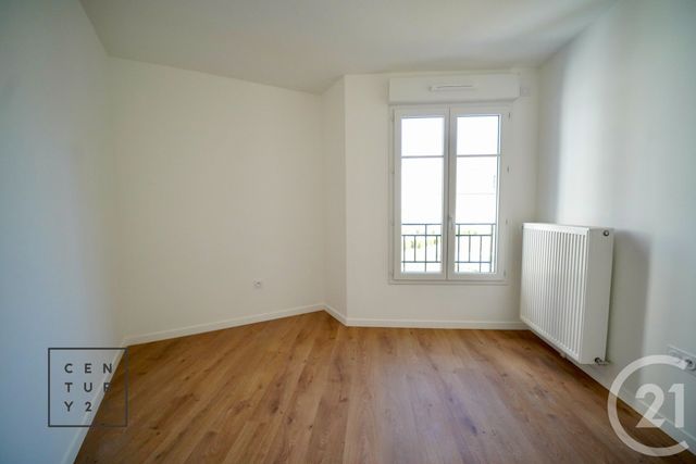 Appartement F4 à vendre - 4 pièces - 77.97 m2 - SERRIS - 77 - ILE-DE-FRANCE - Century 21 Immobilier Val D'Europe