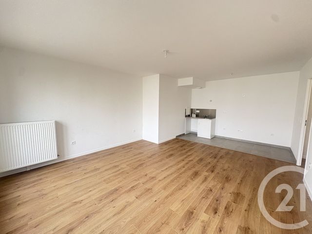 Appartement F4 à vendre - 4 pièces - 77.97 m2 - SERRIS - 77 - ILE-DE-FRANCE - Century 21 Immobilier Val D'Europe