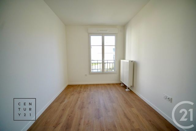 Appartement F4 à vendre - 4 pièces - 77.97 m2 - SERRIS - 77 - ILE-DE-FRANCE - Century 21 Immobilier Val D'Europe